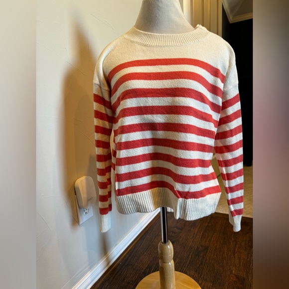 NWT - Coral and White stripe Loft sweater with buttons on shoulder. Size M - Picture 1 of 1